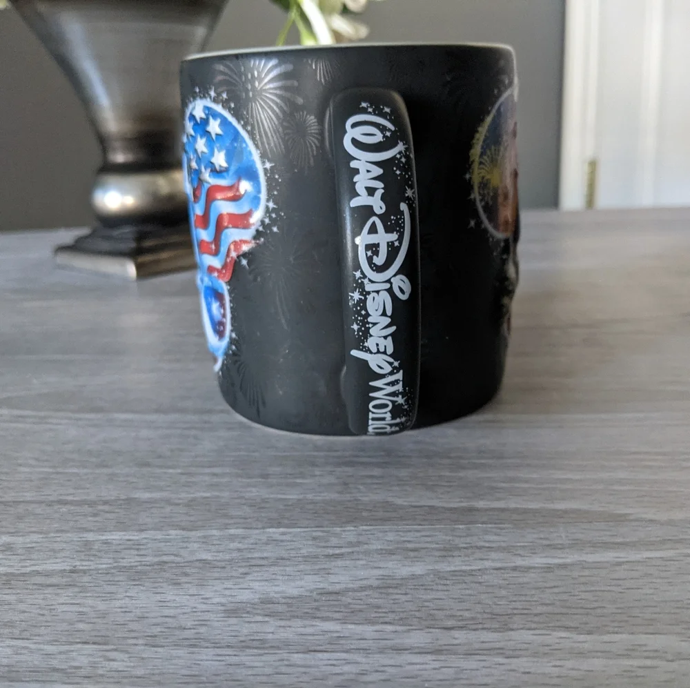 Walt Disney World Mug w/ Matte Finish
